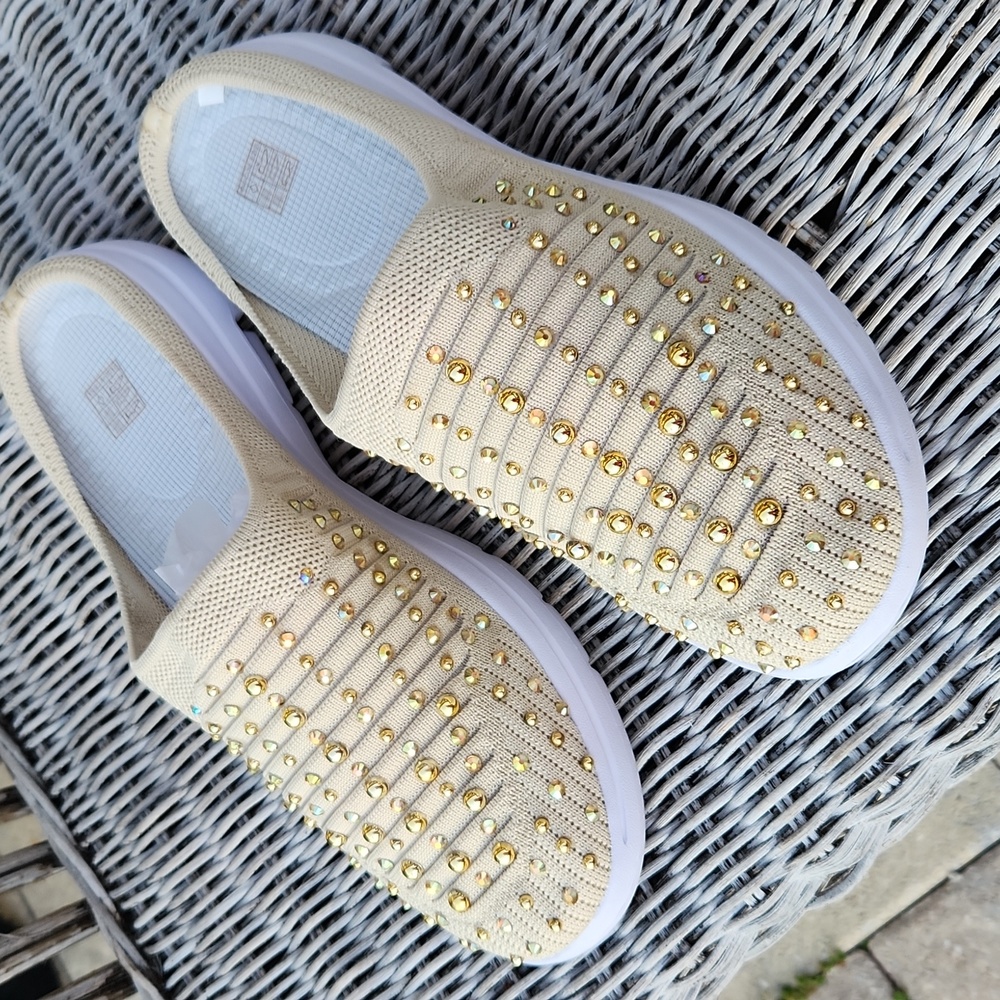 NIB! Diamond/ gold pearl mules - Picture 4 of 10